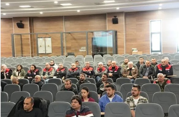 Isparta Hayvancılığına Bilimsel Kalkan: 2025 Mücadele Planı Hazır!