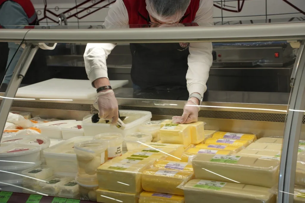 Isparta'da Ramazan Mesaisi: Tarım Ekipleri 693 İşletmeyi Denetledi Halk Sağlığını Tehdit Eden 6 İşletmeye Cezai İşlem Uygulandı Tarim Orman Bolge Mudurlugu Isparta Ceza4