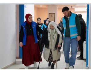 Uluborlu’da Gönül Köprüsü: Üniversiteliler ve Huzurevi Sakinleri İftarda Buluştu