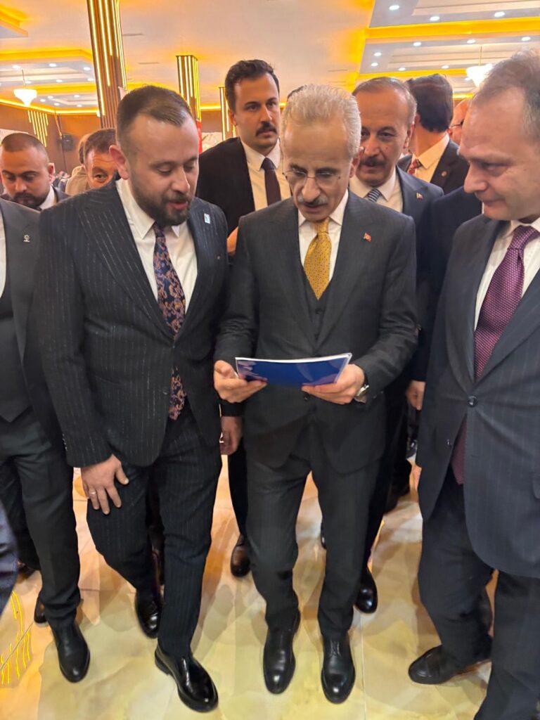 Bakan Uraloğlu’na Isparta’nın Ulaşım Beklentileri Rapor Edildi Uraloglu Isparta3