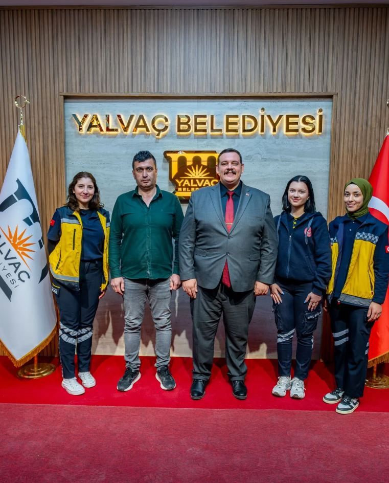 Yalvaç’ta Sağlık Farkındalığı: Meydanda Tansiyon ve Şeker Ölçümü Yalvacta Ucretsiz Saglik Taramasi 3