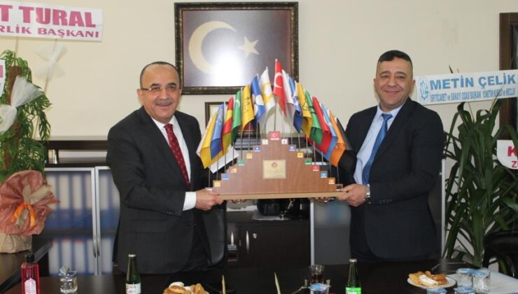 Özgür Tunçbilek’e İlk Tebrik Ahmet Tural’dan Geldi