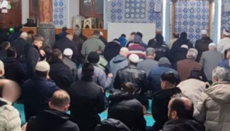 Isparta’da Eğitim Şehitleri İçin Gıyabi Cenaze Namazı Kılındı