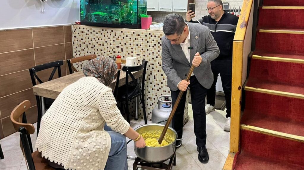 Milletvekili Hikmet Yalım Halıcı Yalvaç ve Köylerinde Vatandaşın Nabzını Tuttu Halici23