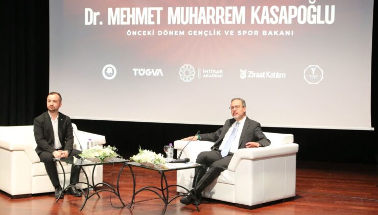 Isparta’da İhtisas Akademi Rüzgarı: Dr. Mehmet Muharrem Kasapoğlu Gençlerle Buluştu