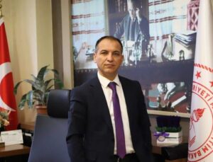 Isparta Eski Milli Eğitim Müdürü Baydur Görevi Bıraktı