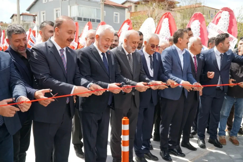 Türkiye’nin En Büyüklerinden Biri Isparta’da Açıldı: BEKDER Taziye Evi Ispartada Dev Kompleks Acildi BEKDER Taziye Evi ve Camii Hizmete Girdi2