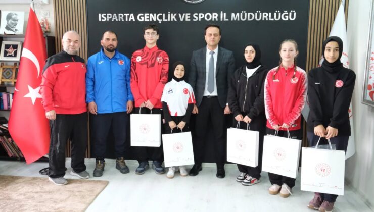 Murat Çağrı Kaya Şampiyon Tekvandocuları Makamında Ağırladı