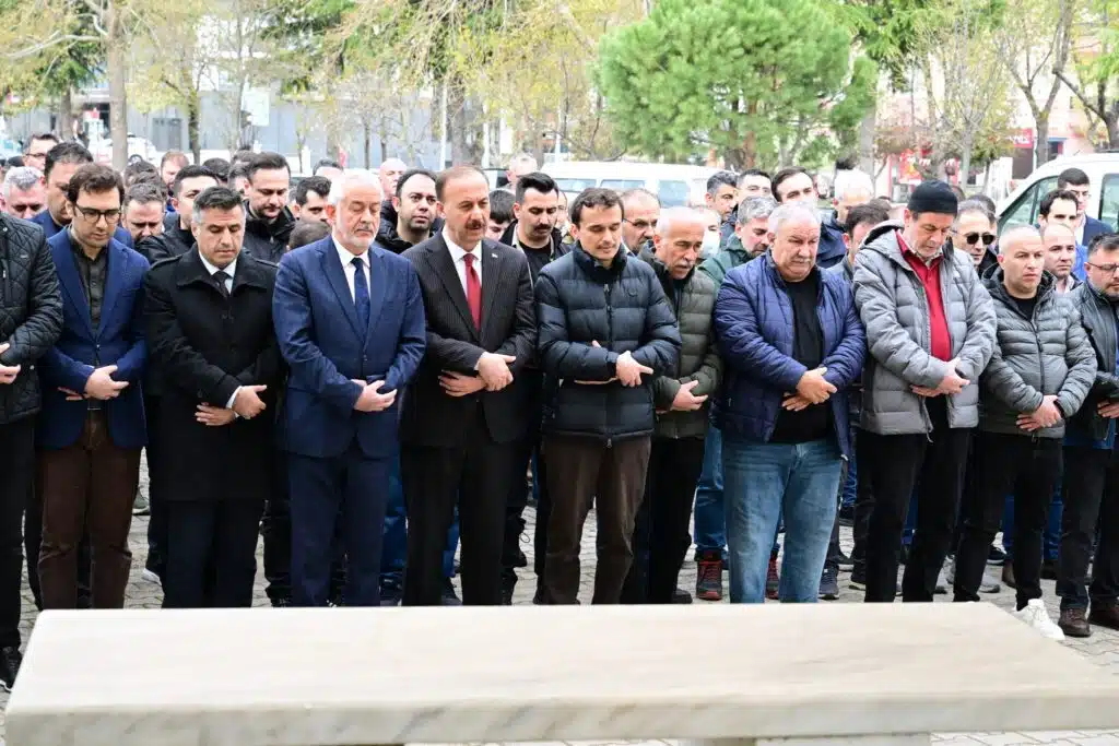 IYAŞ Selçuklu Ortaokulu’nun Acı Günü: Zeynep Aras’a Veda Vefa1