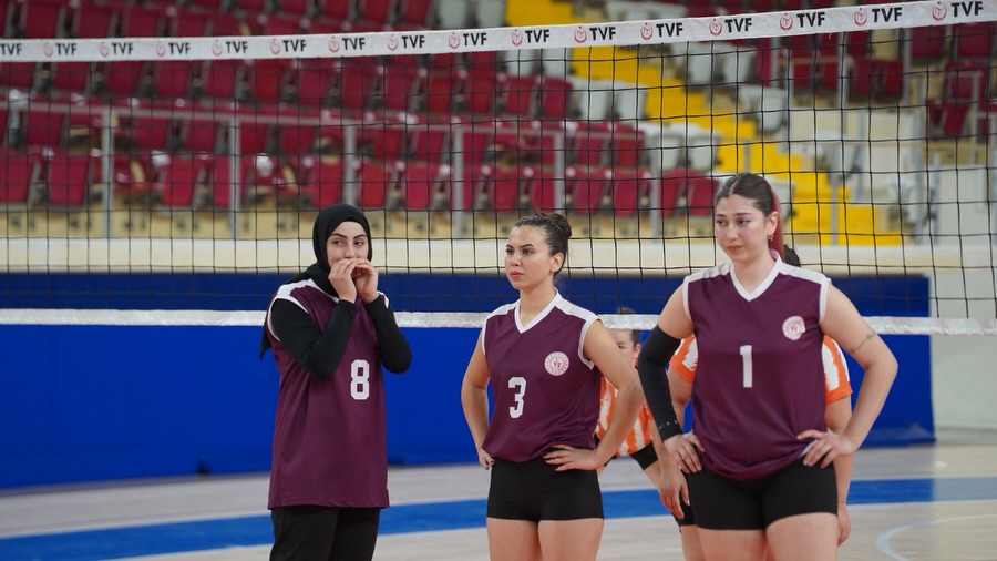 Isparta’da YURTLİG Heyecanı: Voleybolda 4. Gün Sonuçları Belli Oldu Yurtlig Isparta4